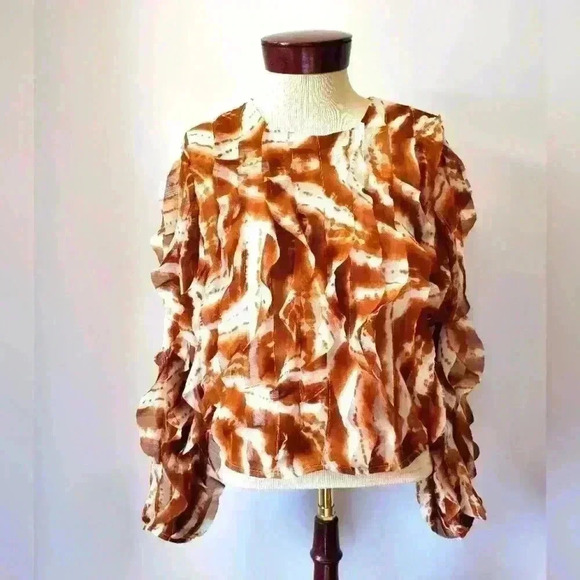 En Saison cascading  ruffle blouse. Size medium - Picture 1 of 12